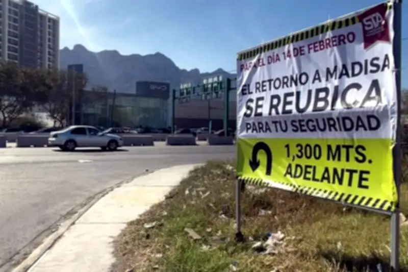 Santa Catarina reubicará retorno frente a Madisa para mejorar movilidad vial