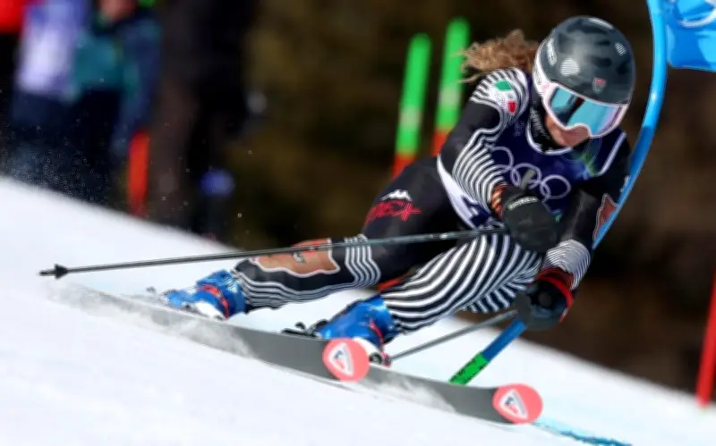 Sarah Schleper descalificada en Milano-Cortina 2026 por un milímetro en sus esquís