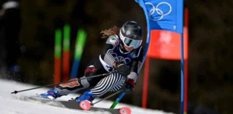 Sarah Schleper descalificada por un milímetro en su despedida olímpica en Milano-Cortina 2026