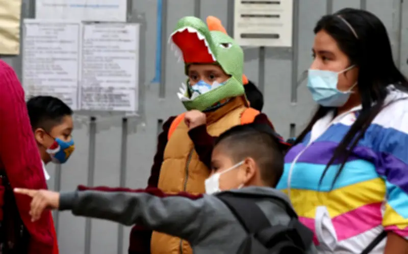 Sarampión en México: Estados que imponen cubrebocas obligatorio en escuelas