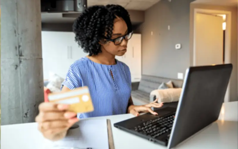 SAT 2026: Depósitos que requieren declaración fiscal obligatoria