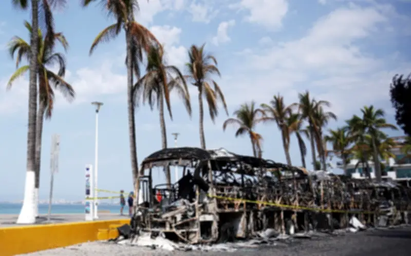 SAT mantiene suspensión en Puerto Vallarta tras violencia por 'El Mencho'