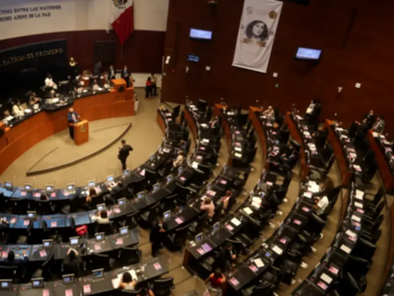 Senado defiende salón de belleza y estadísticas de seguridad generan polémica