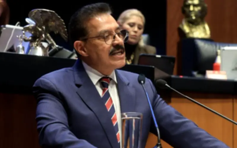 Senador Lomelí rinde homenaje a fuerzas armadas por operativo en Jalisco