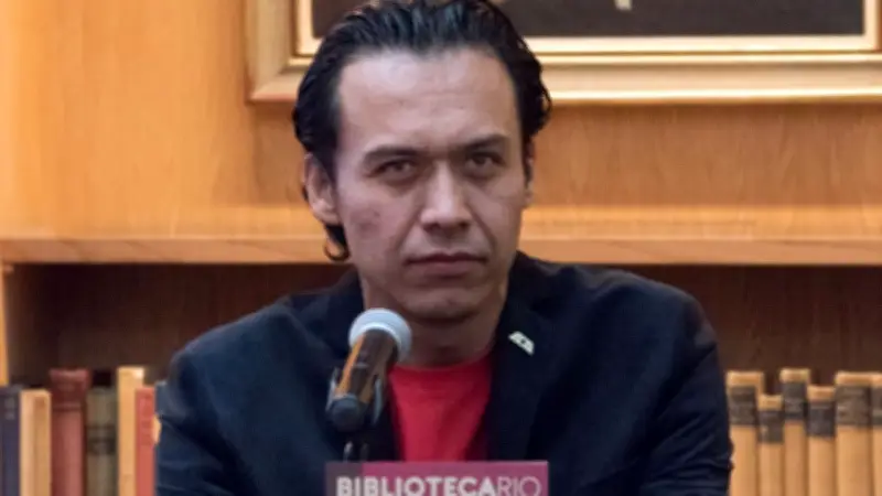 SEP aclara que Marx Arriaga no fue despedido, pero ya no dirige Materiales Educativos