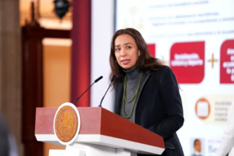 SEP lanza Bachillerato Nacional 'Margarita Maza' para combatir deserción escolar