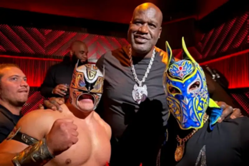 Shaquille O'Neal Vive Experiencia Luchística en el CMLL de la Ciudad de México