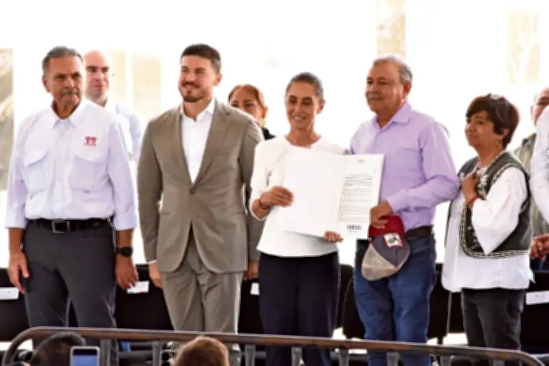 Sheinbaum destaca reducción de pobreza y entrega de viviendas en Nuevo León