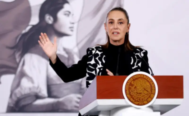 Sheinbaum niega información sobre drones de cárteles en cierre aéreo de El Paso