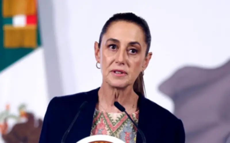 Sheinbaum revela que Marx Arriaga rechazó incluir más mujeres en libros de texto