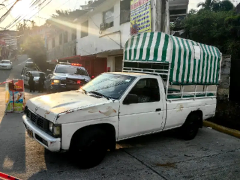 Sicarios asesinan a estudiante del Cobach y conductor en ataque armado en Acapulco