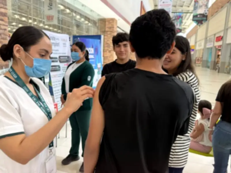 Sinaloa implementa macrocentros de vacunación contra sarampión con amplia respuesta ciudadana