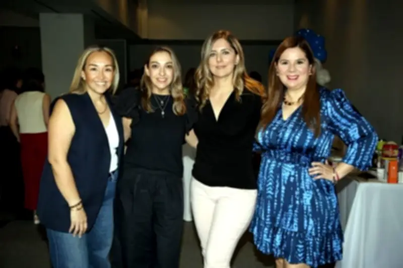 Sonríen al Festejo: Celebración Comunitaria Refuerza Lazos en la Ciudad