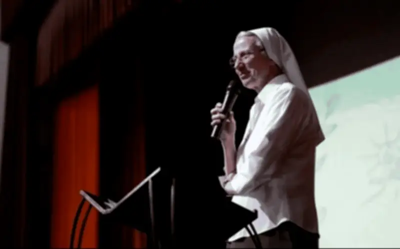 Sor Simona Brambilla: la religiosa italiana que hace historia en el Vaticano