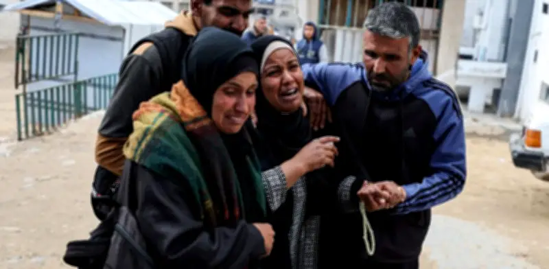 SRE emite alerta de viaje: pide a mexicanos evitar Irán e Israel por conflictos