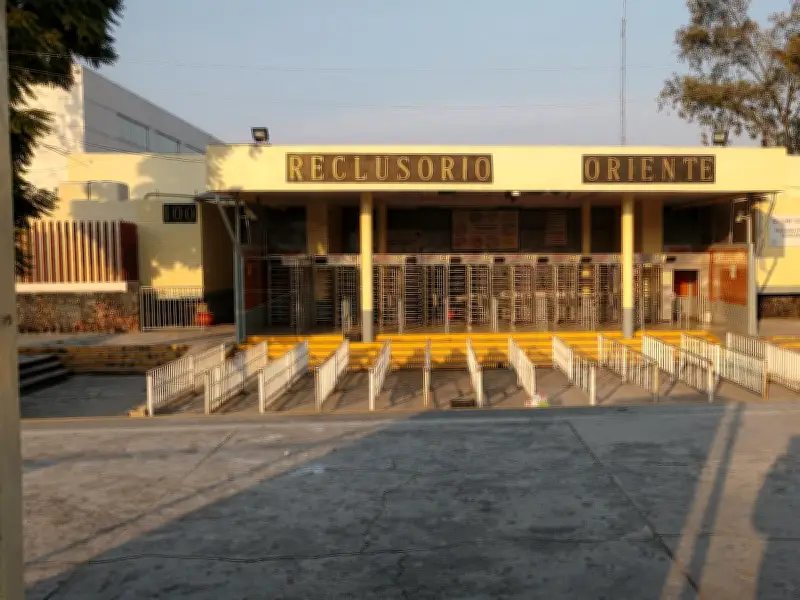 SSC invierte 37 millones en inhibidores de señal para cárceles de CDMX en 2025