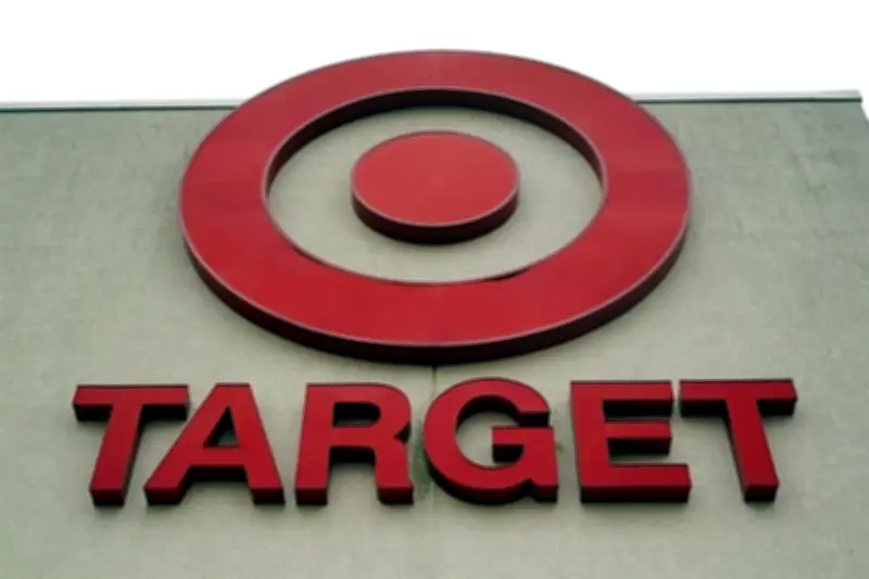 Target anuncia recorte masivo de 500 empleos en México