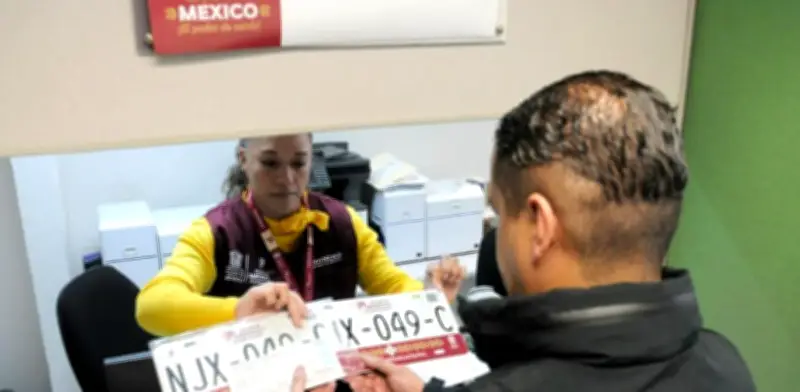 Tarjeta de circulación en Edomex tendrá vigencia de 5 años con beneficios fiscales