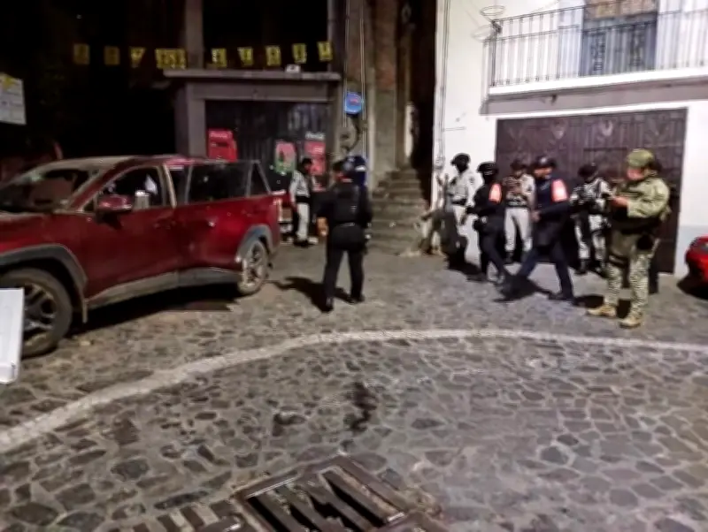 Taxco vive noche de terror por enfrentamiento entre policías y sicarios en Guerrero