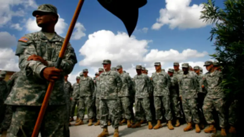 Tensión en frontera tras cierre de aeropuerto cerca de Fort Bliss en Texas