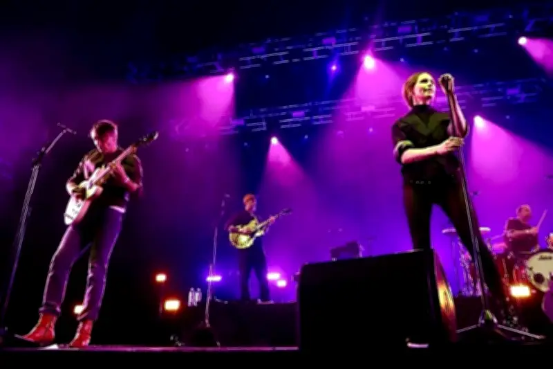 The Cardigans Honran a la Música Latina en su Nuevo Disco