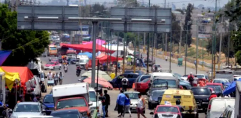 Tianguis de Santa Martha Acatitla: Paraíso de Ropa de Paca desde $1 en CDMX