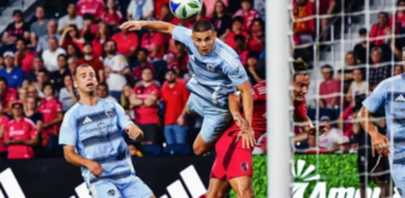 Tigres insiste en el bombazo: Dejan Joveljic, el serbio de la MLS, sigue en su mira