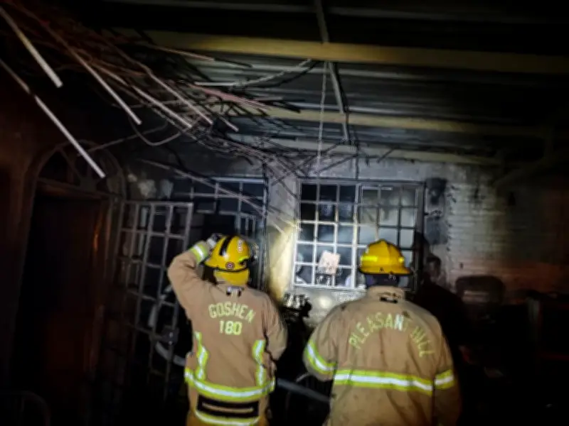 Tragedia en Chilpancingo: Familia de cinco muere por inhalar monóxido en incendio