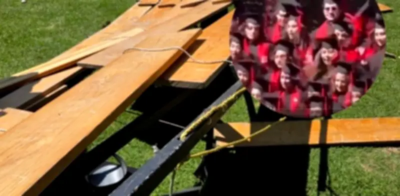 Tres estudiantes de Psicología en observación tras colapso de grada en la Ibero