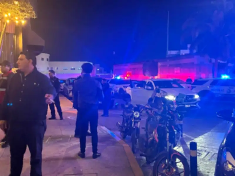 Tres muertos y cuatro heridos en ataque armado en bar de Angelópolis, Puebla