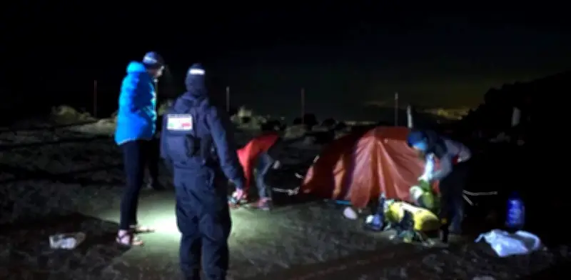 Turistas estadounidenses auxiliados por mal de altura en el Iztaccíhuatl-Popocatépetl