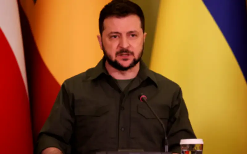 Ucrania desmiente acusaciones rusas sobre planes de armamento nuclear con Reino Unido y Francia