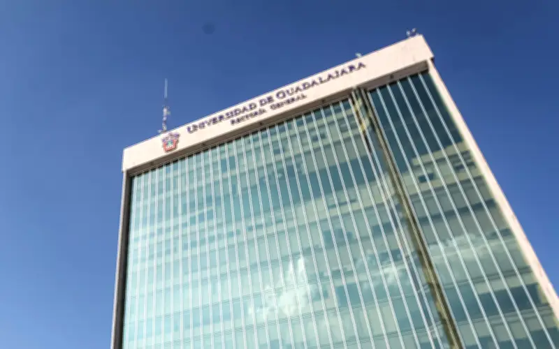 UdeG Retoma Clases Presenciales Tras Desactivación del Código Rojo en Jalisco