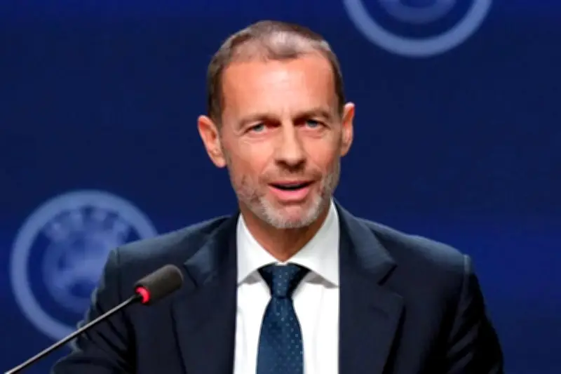 UEFA mantiene veto a Rusia; no considera readmisión en competiciones europeas