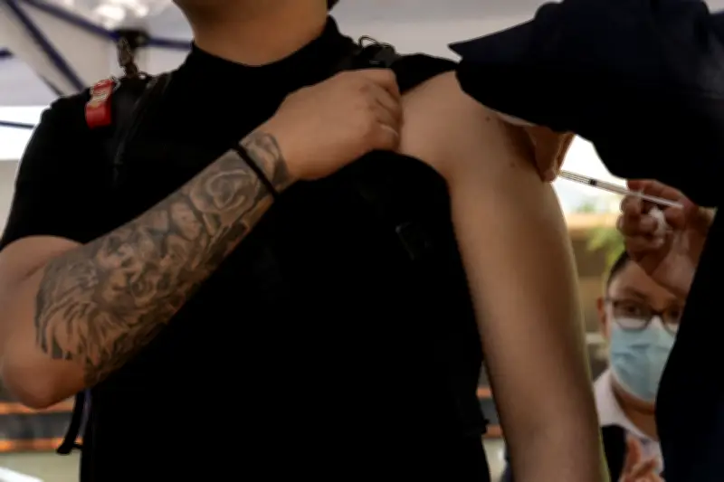 UNAM e IMSS abren mega centro de vacunación contra sarampión en Ciudad Universitaria