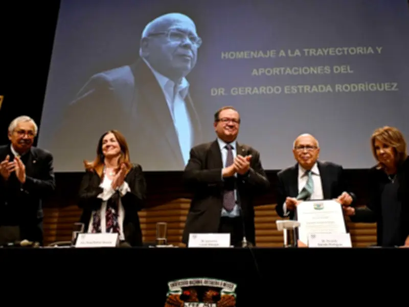 UNAM rinde homenaje a Gerardo Estrada, pilar de la cultura y autonomía universitaria