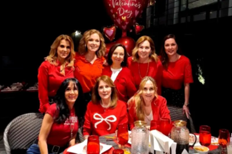 Unión de 40 años: pareja demuestra que el amor perdura más allá del tiempo