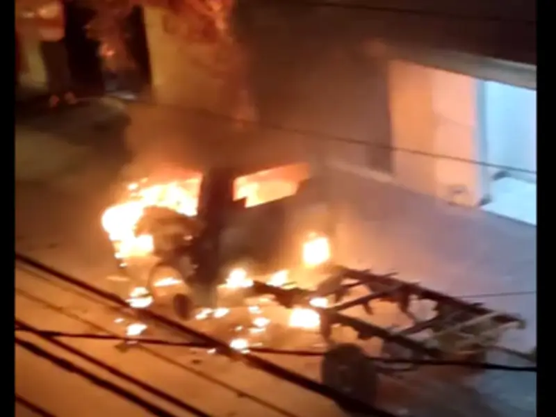 Vehículos incendiados en Guadalajara tras operativo contra 'El Mencho'