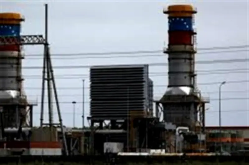 Venezuela suspende contratos petroleros con empresas privadas en medio de sanciones