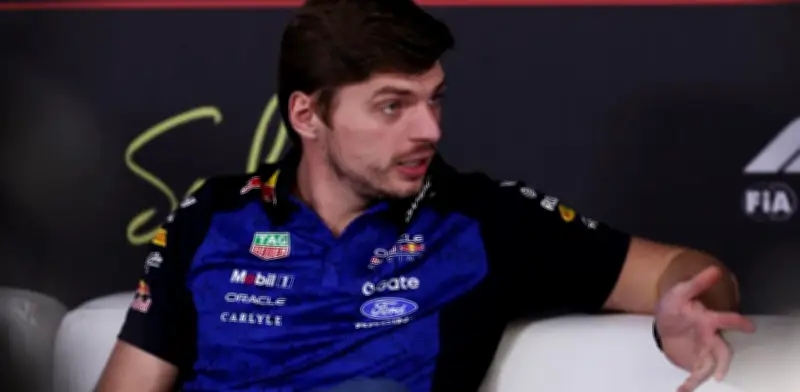 Verstappen defiende su derecho a criticar los F1 2026: 'Es un mundo libre'