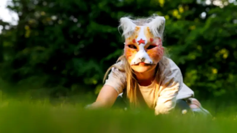 Videos falsos de 'therians' causan indignación y confusión en redes sociales