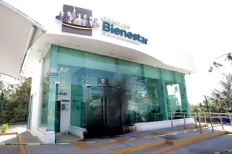 Violencia en Puebla tras muerte de 'El Mencho': bloqueos, incendios y suspensión de autobuses