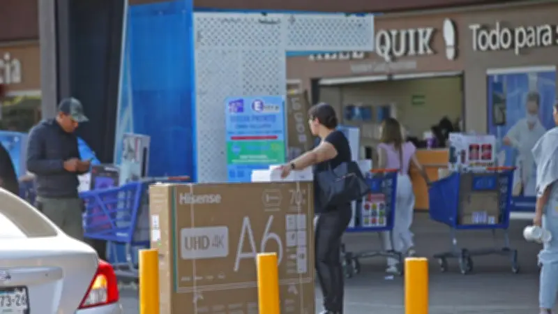 Violencia tras muerte del 'Mencho' impacta al 88% de empresas en Jalisco