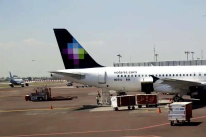 Viva Aerobus y Volaris Optimizan Slots con Holding para Mejorar Operaciones