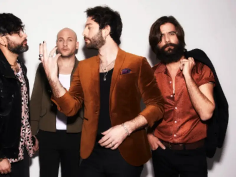 Viva Suecia revela el proceso creativo de 'Hecho en tiempos de paz' antes de su concierto en México