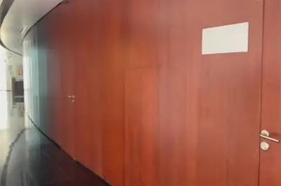 Cierran estética en Senado tras ser exhibida por irregularidades administrativas