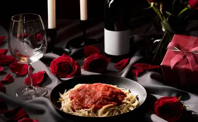 Guía para una cena romántica de San Valentín en casa: consejos y menú