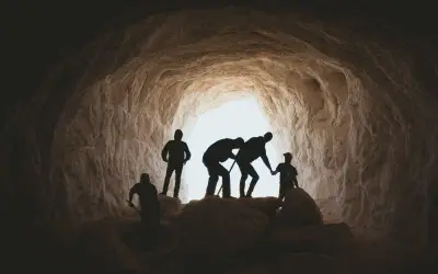 Identifican a Cinco Mineros Desaparecidos en Sinaloa Hallados en Fosas Clandestinas