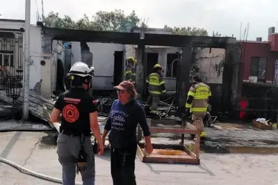 Incendio Consume Vivienda Abandonada en Escobedo, Nuevo León
