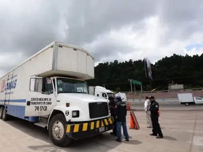 INEGI reporta desplome en ventas y producción de vehículos pesados en México